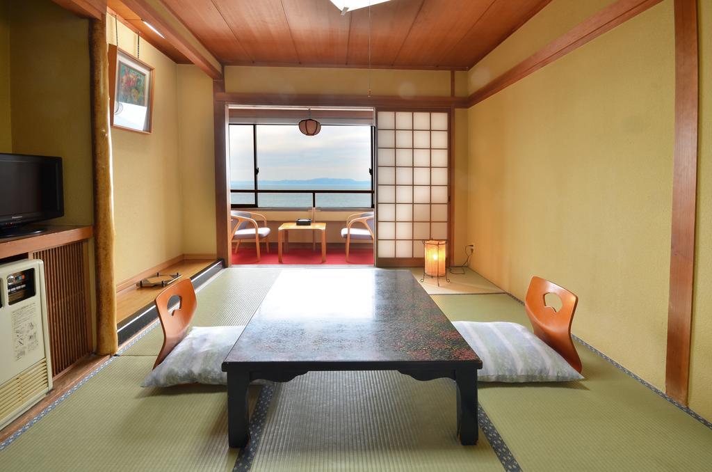 Uguisuya Ryokan Unzen Bagian luar foto